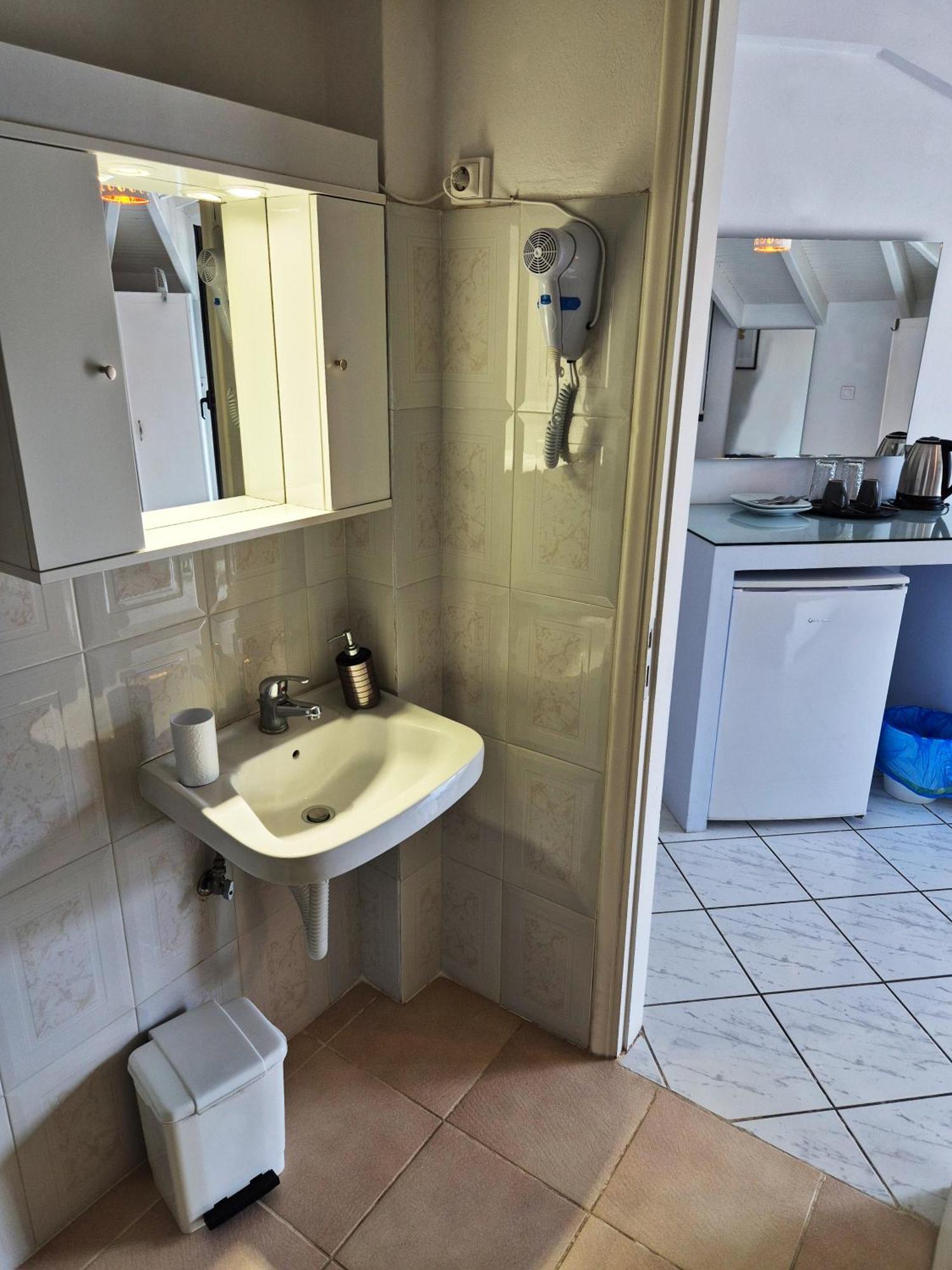 Natalie'S Hotel Skala  Экстерьер фото