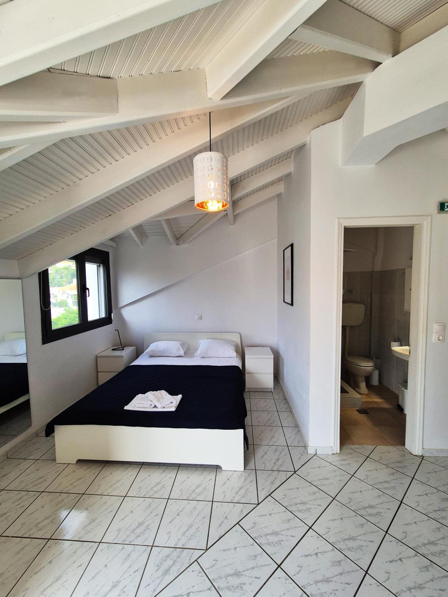 Natalie'S Hotel Skala  Экстерьер фото